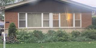 614 Leamington Avenue Gallery 1