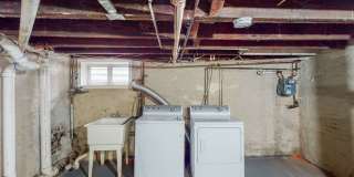 Spacious 3-Bedroom/1.5 Bathroom home with Modern Amenities in East Baltimore! Gallery 22
