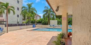 Charming 2BR Condo in Miami Gallery 36