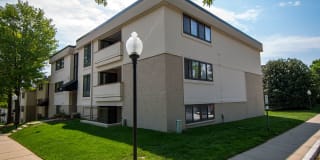 Ashley Apartments Gallery 34