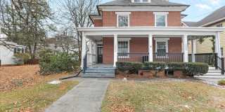 1052 Edgar Avenue Gallery 1