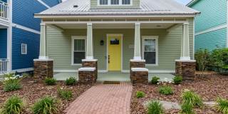 Gorgeous remodeled 3-bedroom, 2.5 bath home in Hillcrest Gorgeous remodeled 3-bedroom, 2.5 bath home in Hillcrest Gallery 1