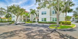 FIRST FLOOR CONDO ~ Walking Distance to Coconut Mall Gallery 3