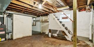 Updated 3 Bedroom on Quiet Street Minutes from Downtown Gallery 12