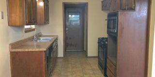 Great Location! Central Edmond! Great Location! Central Edmond! Gallery 10