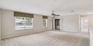 New Rental! Gallery 18