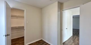 Viewable Now!  Pets Accepted! Gallery 23