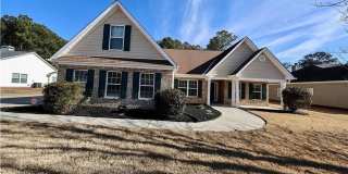 Spacious 4BR House in Loganville Gallery 1