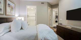 27000 N ALMA SCHOOL Parkway Gallery 52