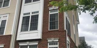 42641 HOMEFRONT Terrace Gallery 1