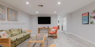 11320 NW 35th Ct Gallery 3