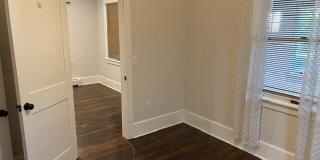 531 Queen Street Gallery 11