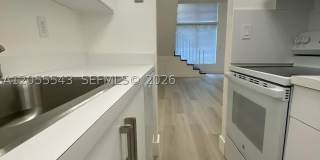 10901 N Kendall Dr. Gallery 7