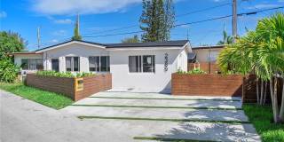 2380 NE 137th St Gallery 4