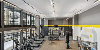 AMLI Broadway Park Gallery 24