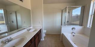 4-Bedroom House for Rent in Killeen Gallery 22