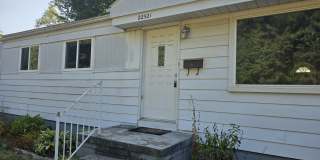 22521 Ira Boulevard Gallery 4