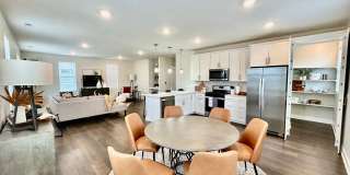 The Bungalows on the Lake - Block C Gallery 601