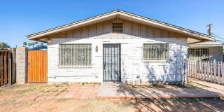 2226 W Heatherbrae Drive Gallery 3