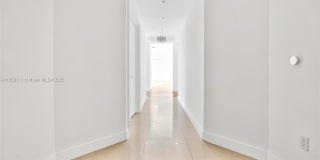 3131 NE 188th St Gallery 14