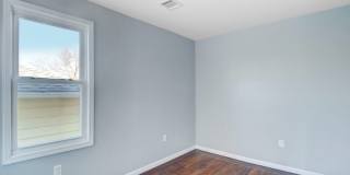 156 Crystal St Gallery 6