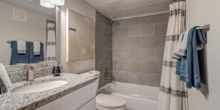 Huntington Glen Apartments Gallery 8