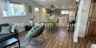 Charming Upper Unit Studio –Above Garage | $1,195.00 | Near Downtown Gallery 11