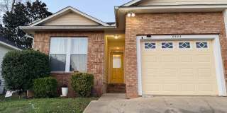 5504 Hampton Woods Way - 1 Gallery 1