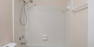 3223 Albert Drive - 1 Gallery 22
