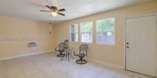 9039 NW 21st Ct Gallery 18