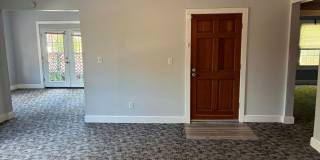 Three Bedroom Apartments Located Near 38th St and Meridian Gallery 4