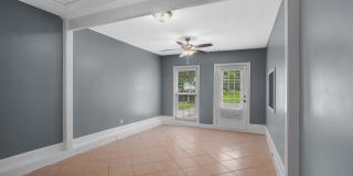 217 Wynnmeade Parkway Gallery 11