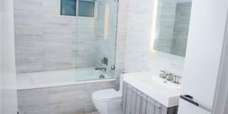 947 4th Street Gallery 9