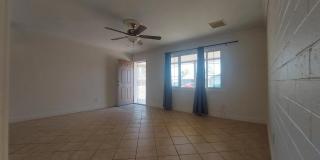 2448 W FREEWAY Lane Gallery 4