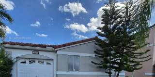 16955 SW 142nd Pl Gallery 1