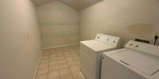 3 Bedroom 2 Bathroom Duplex Gallery 8