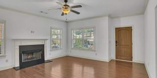 Rosemary Gate Townhome For Rent Gallery 9