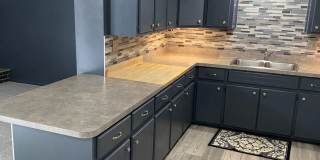 Fully Updated 3 Bedroom 3 Bath Townhouse with 2 Stall Attatched Garage Gallery 6