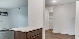 The Markham Gallery 19