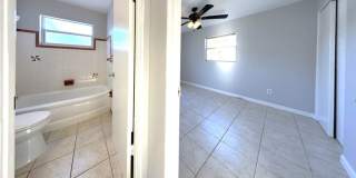 5566 Kelly Drive North 5566 Kelly Drive North Gallery 18