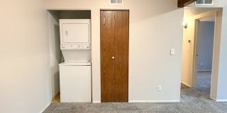 Move-in Incentive! Gallery 13