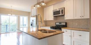 Charming 3 Bedroom Gallery 6