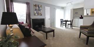 Royal Pointe Gallery 23