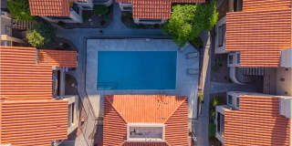 Two Bedroom Apartment Home with Beautfiul Courtyard views Gallery 34