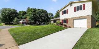 Fabulous Detached Home in Robinson HS Pyramid!! Gallery 3