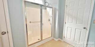 6860 Lakecrest Court Gallery 16