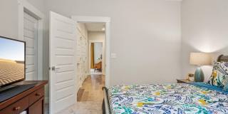 2242 Electric Lane Gallery 23