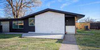 Modern Chic 3 Bedroom W/ Flex Space! Gallery 1