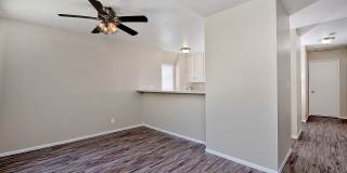 Woodside Village Apartments Gallery 31