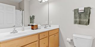 Genesee Apartments and Townhomes Gallery 5